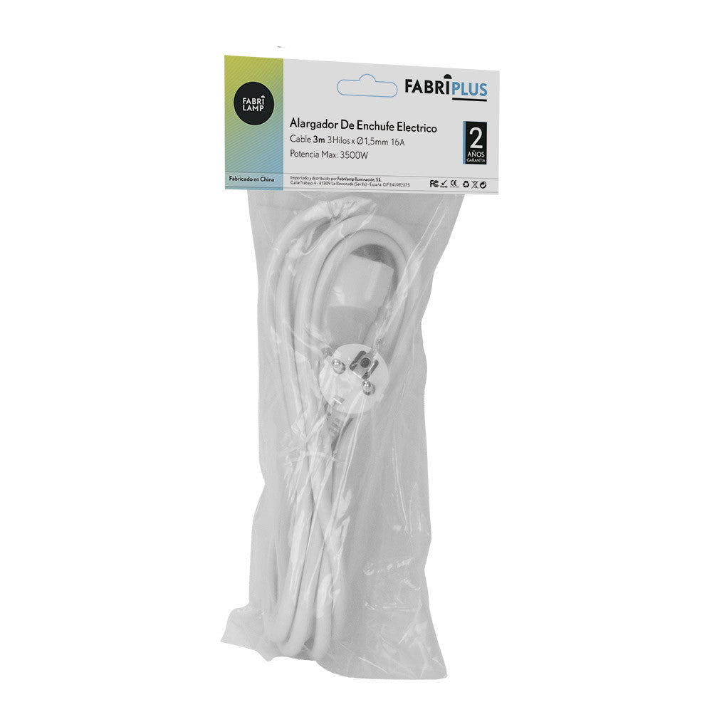 Alargador fabricado en Polipropileno color Blanco, cable de cobre