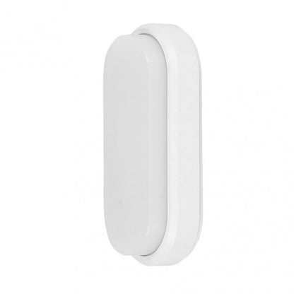 Aplique exterior Yucatán Oval Blanco 12W IP65 de Fabrilamp, diseño moderno y resistente a la intemperie.