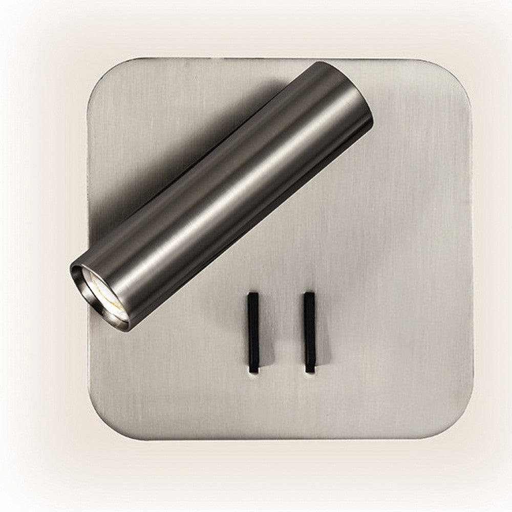 Aplique Manet fabricado en Metal color Níquel, con foco orientable