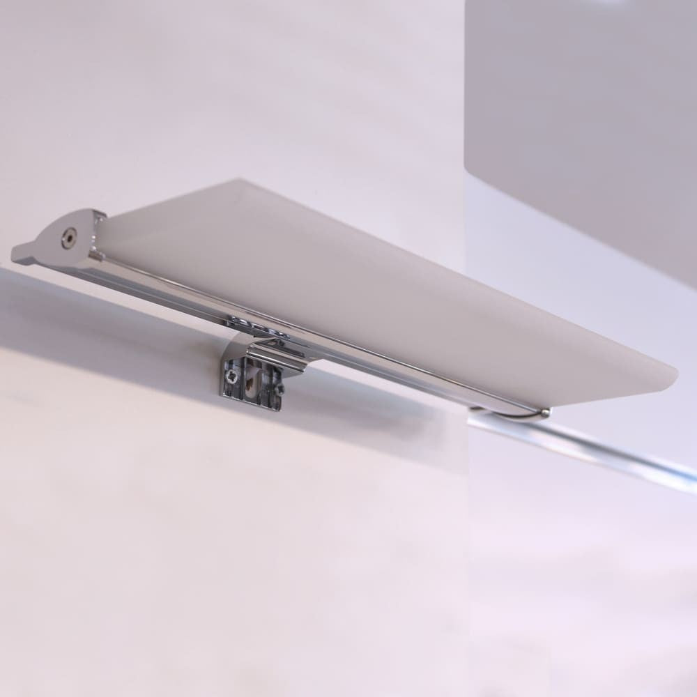 Iluminación moderna ideal para baño con luz fría