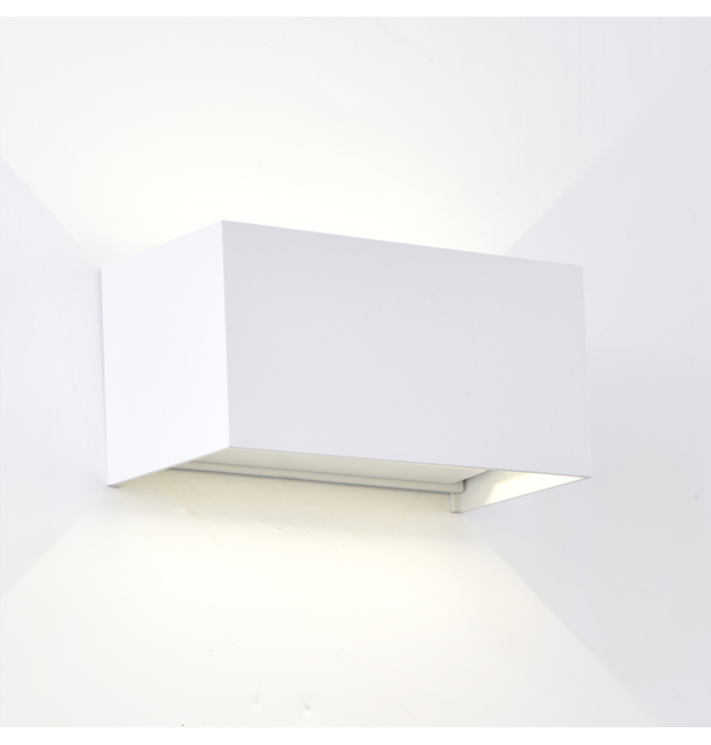 IP65 LED Wall Light, 200 x 100 x 100 mm, White, Muñoz e Hijos | 005216
