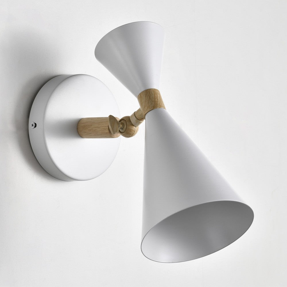 Lámpara de pared moderna ideal para dormitorio