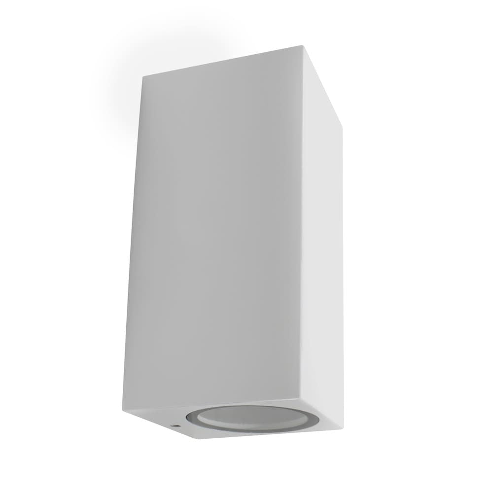 Aplique de pared Confo con protección IP44 contra salpicaduras
