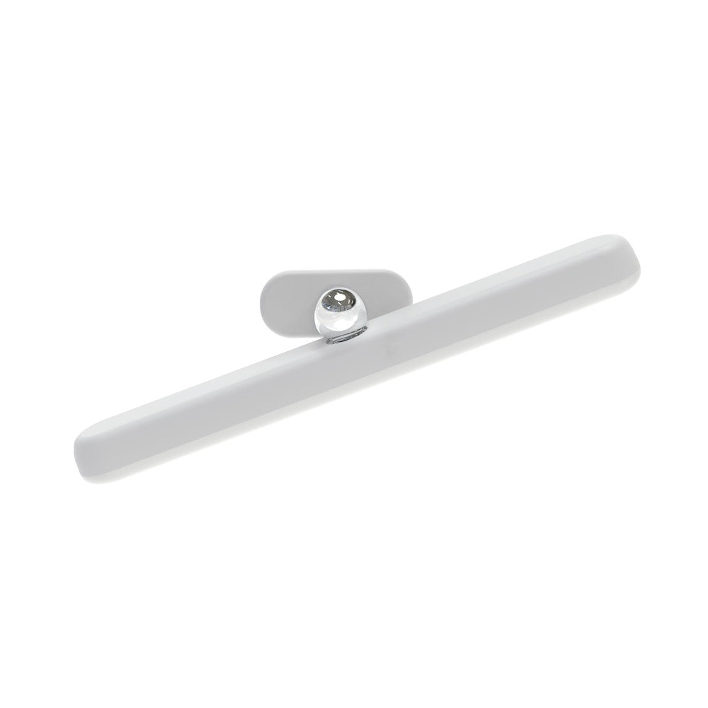 Aplique Odette fabricado en aluminio color blanco con difusor de policarbonato