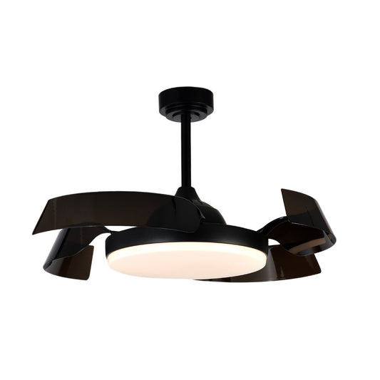 Batán fabricado en PVC negro y ABS, ventilador de techo elegante