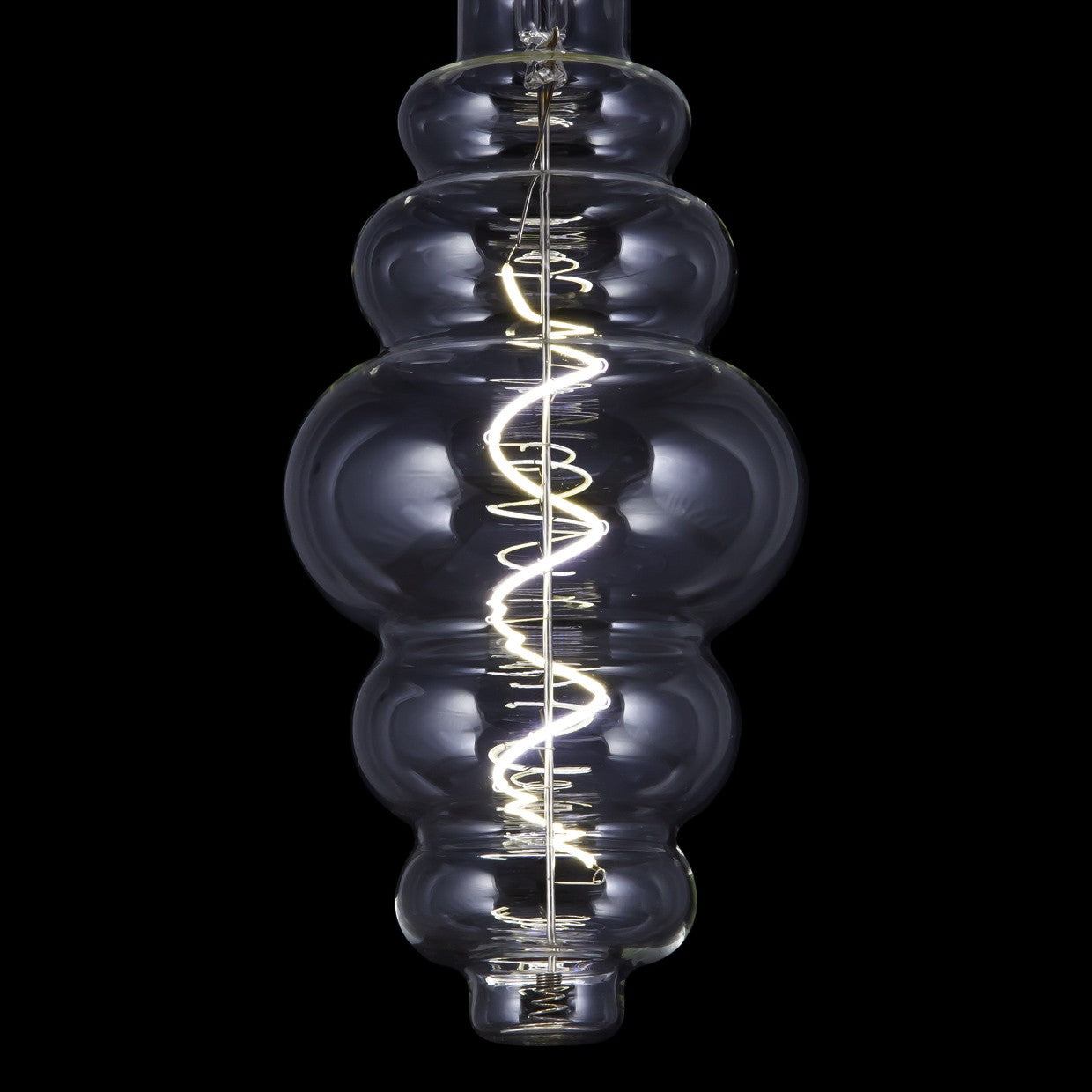 Bombilla LED Vintage AJP/Alemar FS0061: Medidas de 8W E27, 800 lúmenes, luz neutra 4000K. Diseño elegante y eficiente. LuzGuru.
