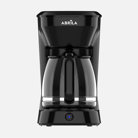 Cafetera de Goteo Pecas 1,8 L Negro 1000 W Fabrilamp instalada en ambiente decorativo de salón o dormitorio | Fabrilamp / Abrila