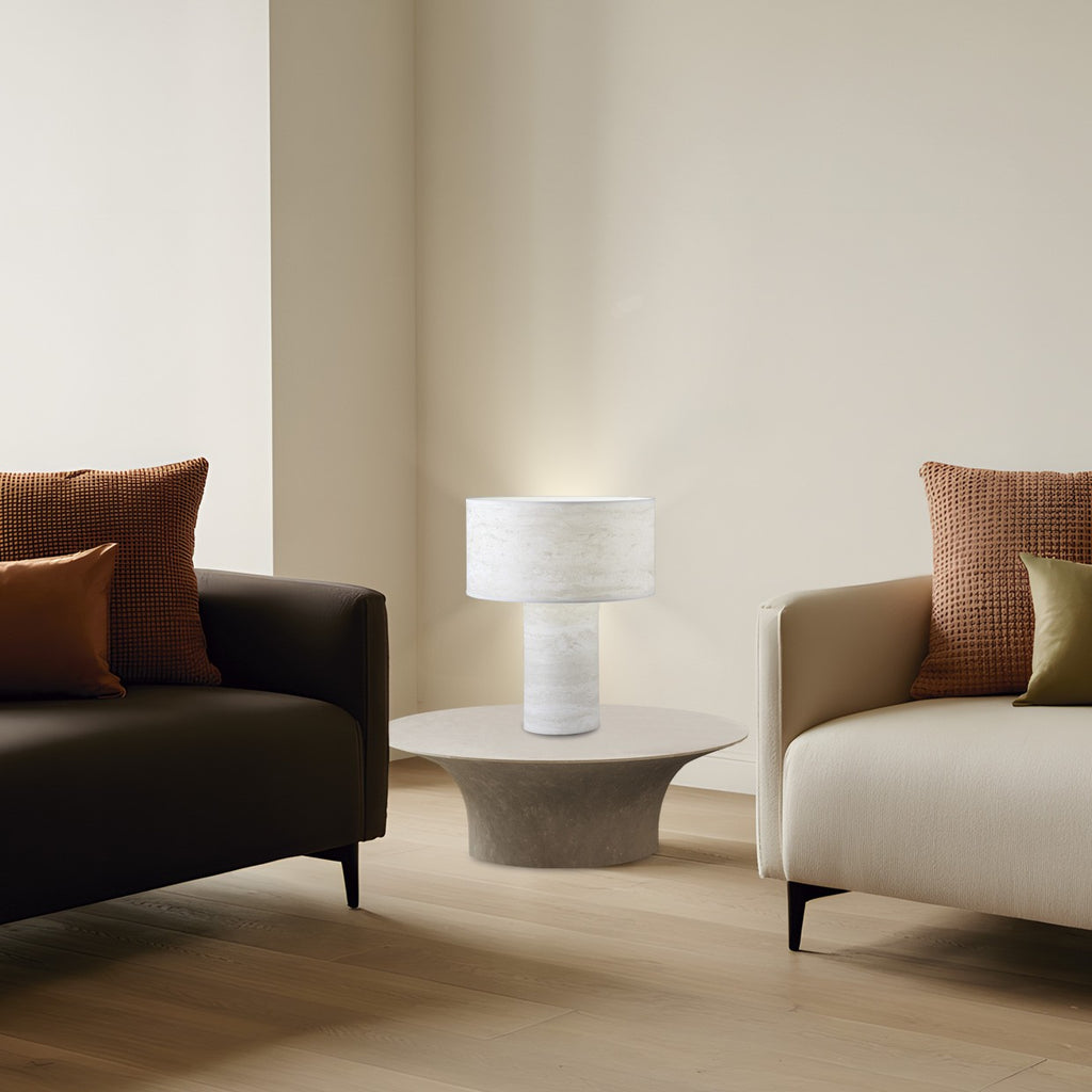 Lámpara sobremesa Brandy mármol ALEMAR en detalle de base y pantalla