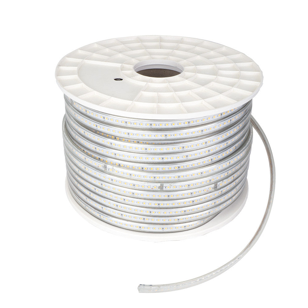 Cinta LED Freya fabricada en silicona color natural, ideal para interior y exterior
