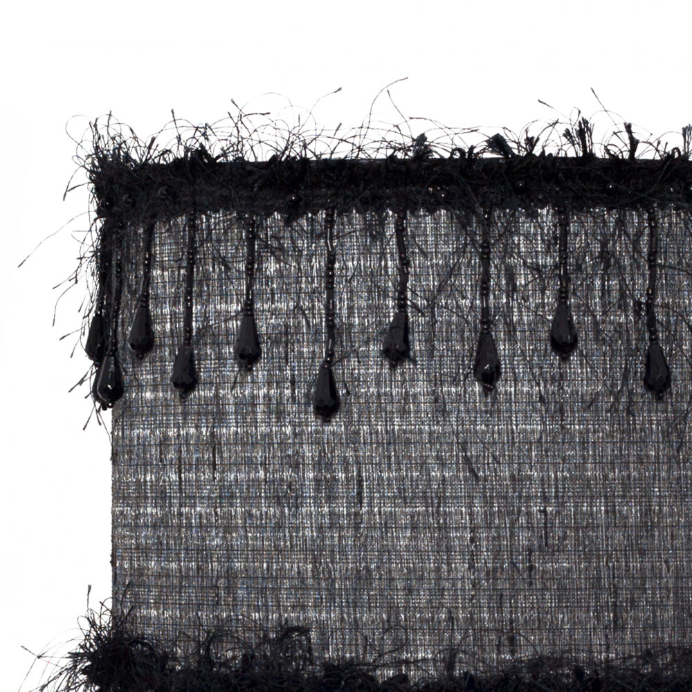 Colgante Hilos fabricado en Textil color Negro, estilo vintage