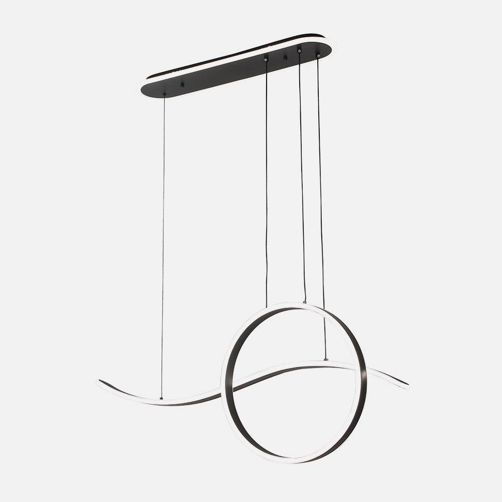 Lámpara colgante Style fabricada en metal negro con acrílico