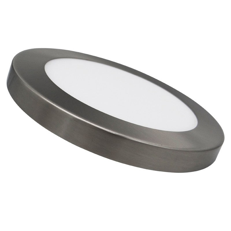 Iluminación moderna y versátil ideal para salón