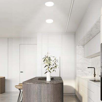 Lámpara de techo moderna y funcional ideal para baños y cocinas