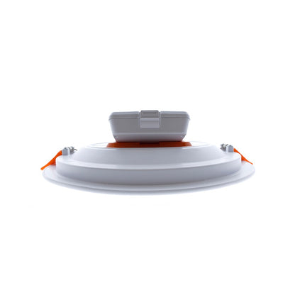 Luminaria empotrable moderna ideal para oficinas