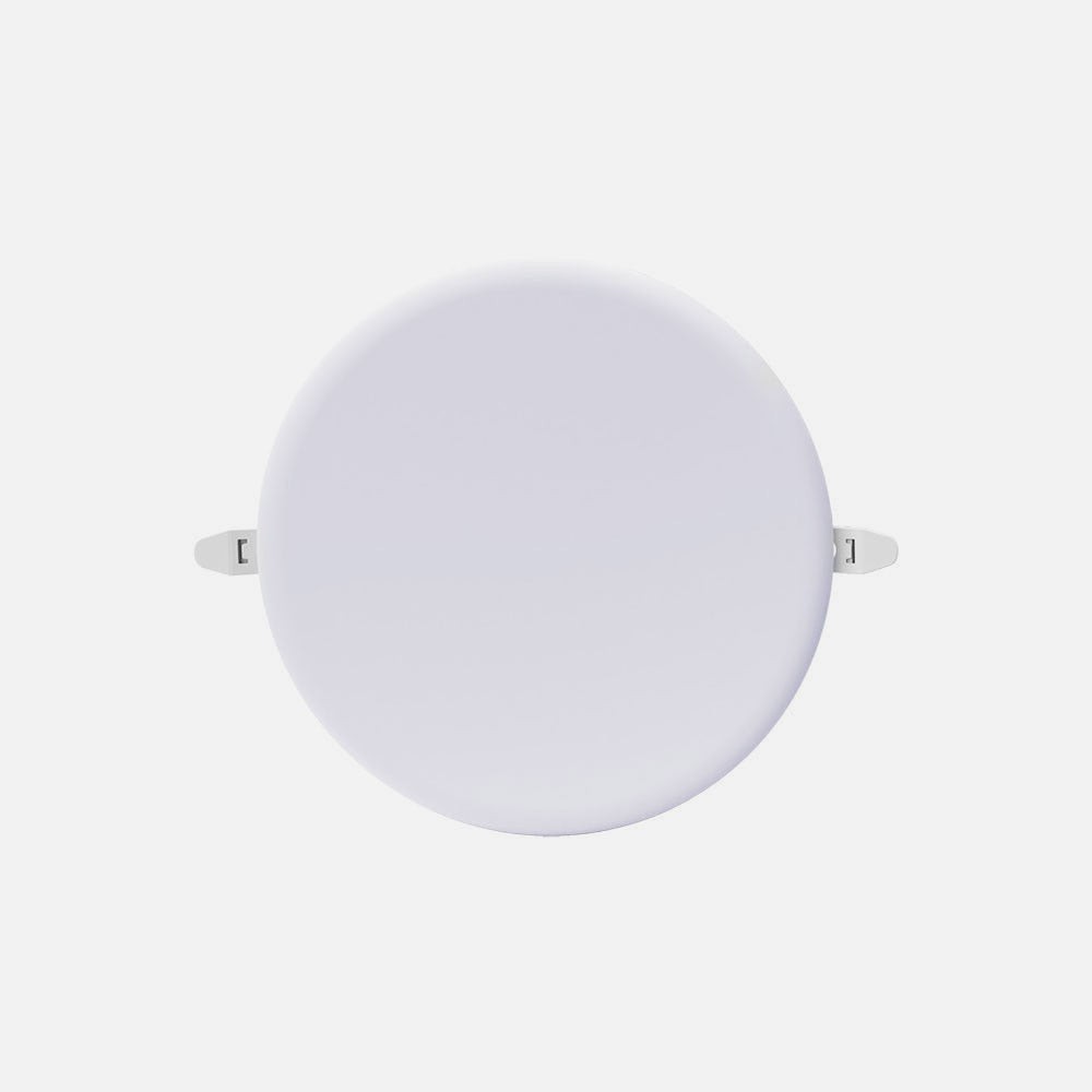 Iluminación LED moderna ideal para cocinas y oficinas