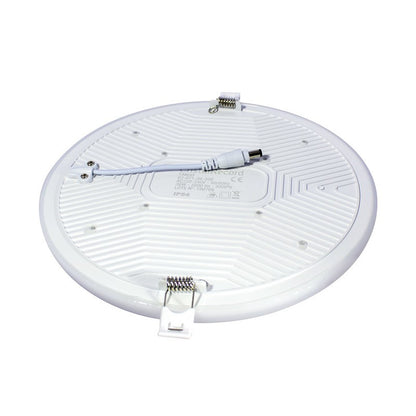 Iluminación empotrable moderna ideal para el baño