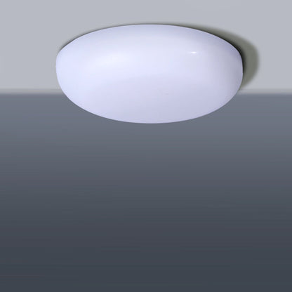 Iluminación funcional ideal para baños con luz blanca fría