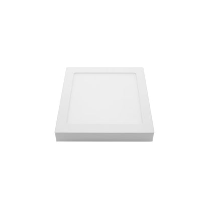 Downlight TOBA fabricado en aluminio color blanco con luz natural 4000K