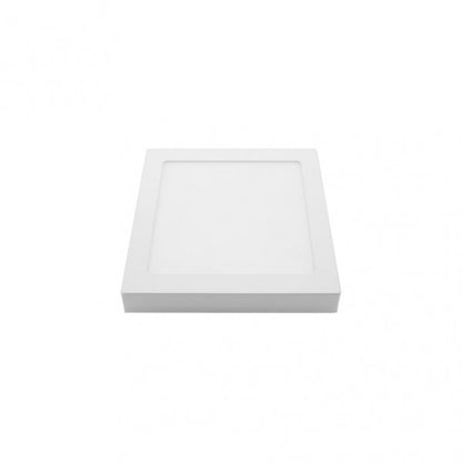 Detalle del downlight TOBA 12W 6500K blanco, mostrando su diseño cuadrado