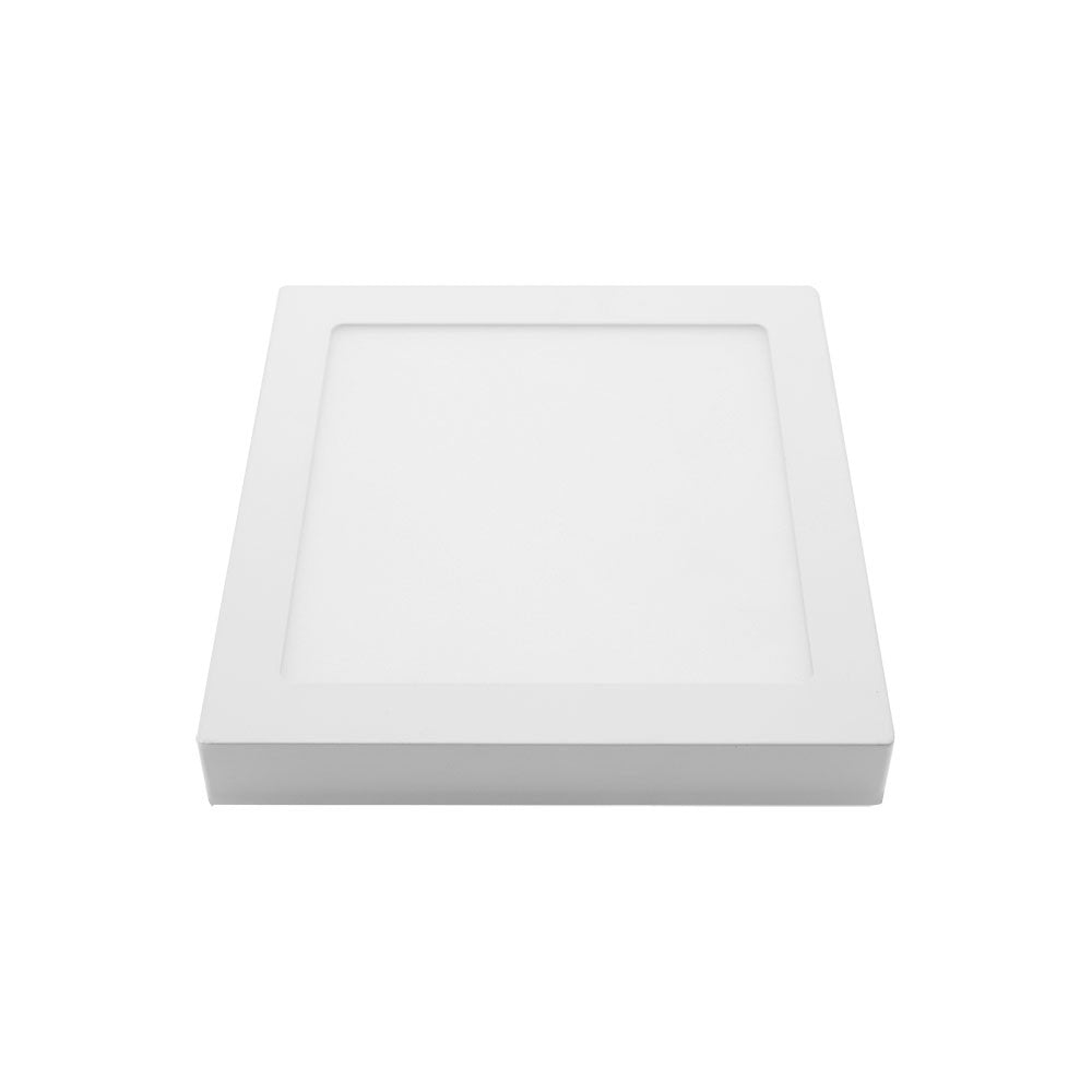 Downlight TOBA fabricado en aluminio color blanco, luz 4000K
