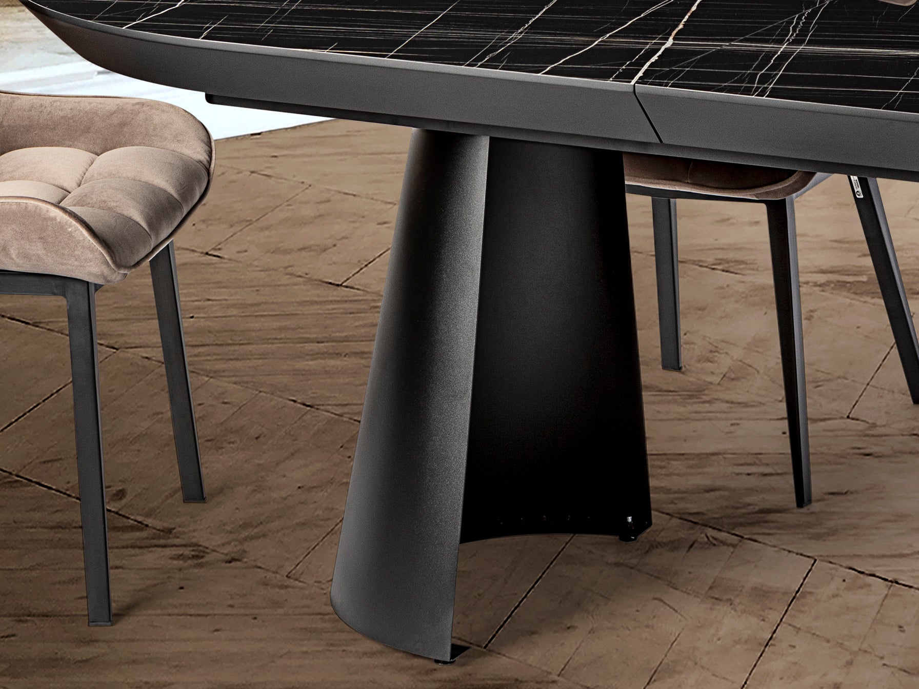 Mesa Comedor Extensible Capri - Schuller - Calidad Premium | luzguru.com
