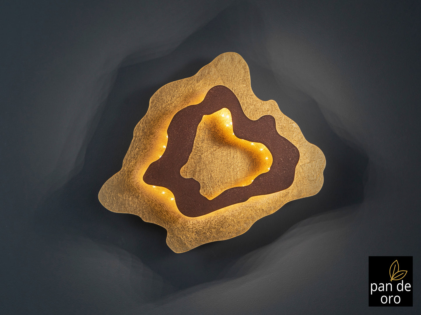 Aplique Moderno Óxido y Pan de Oro - Schuller - luzguru.com