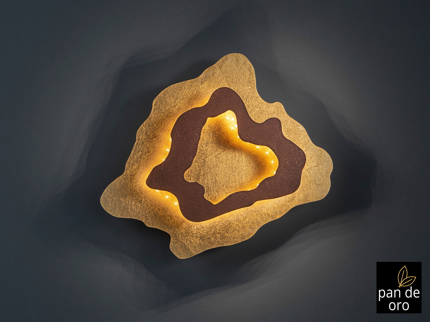 Aplique Moderno Óxido y Pan de Oro - Schuller - luzguru.com