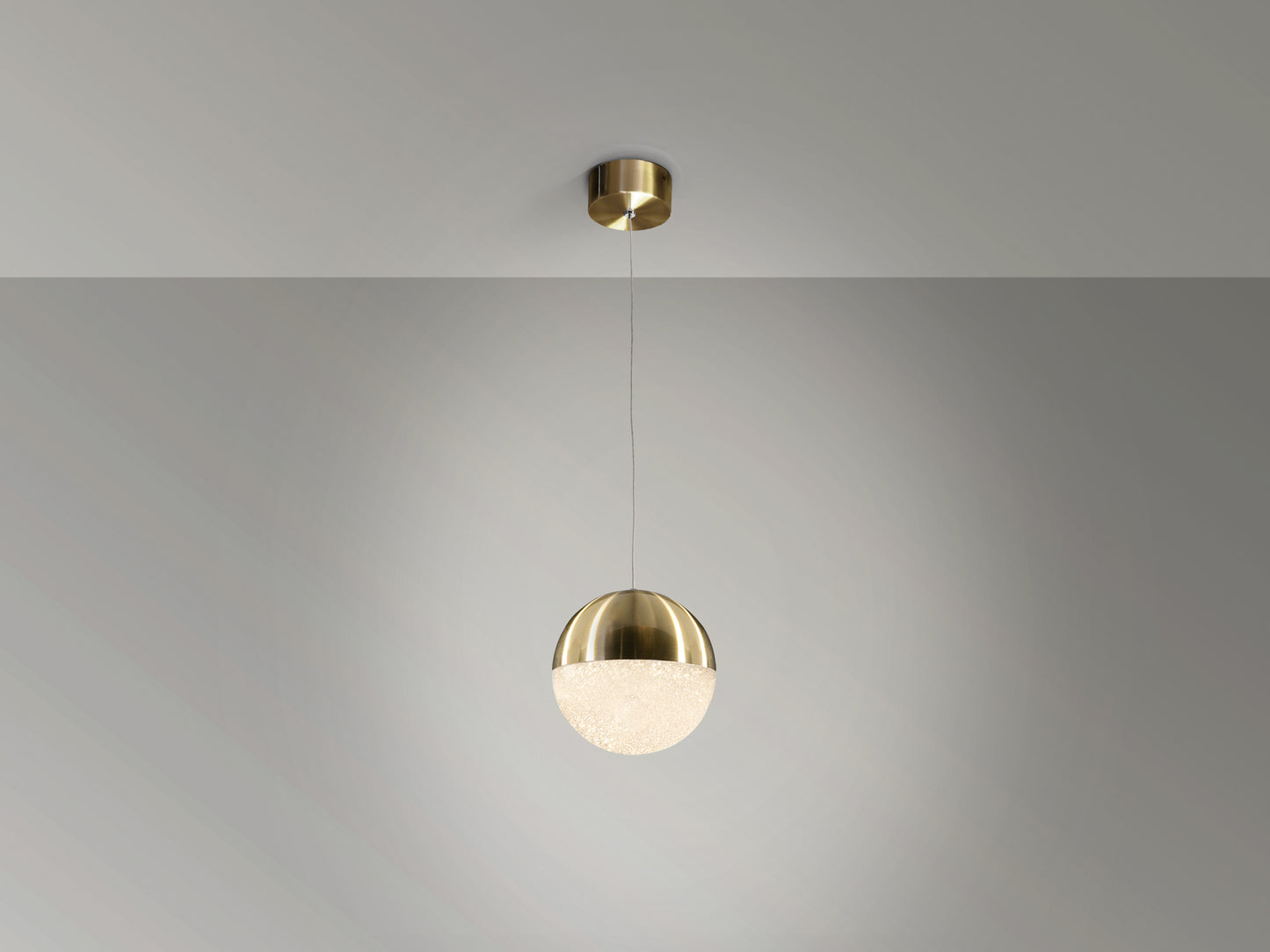 Lámpara LED Schuller Sphere Latón - Diseño Elegante | luzguru.com