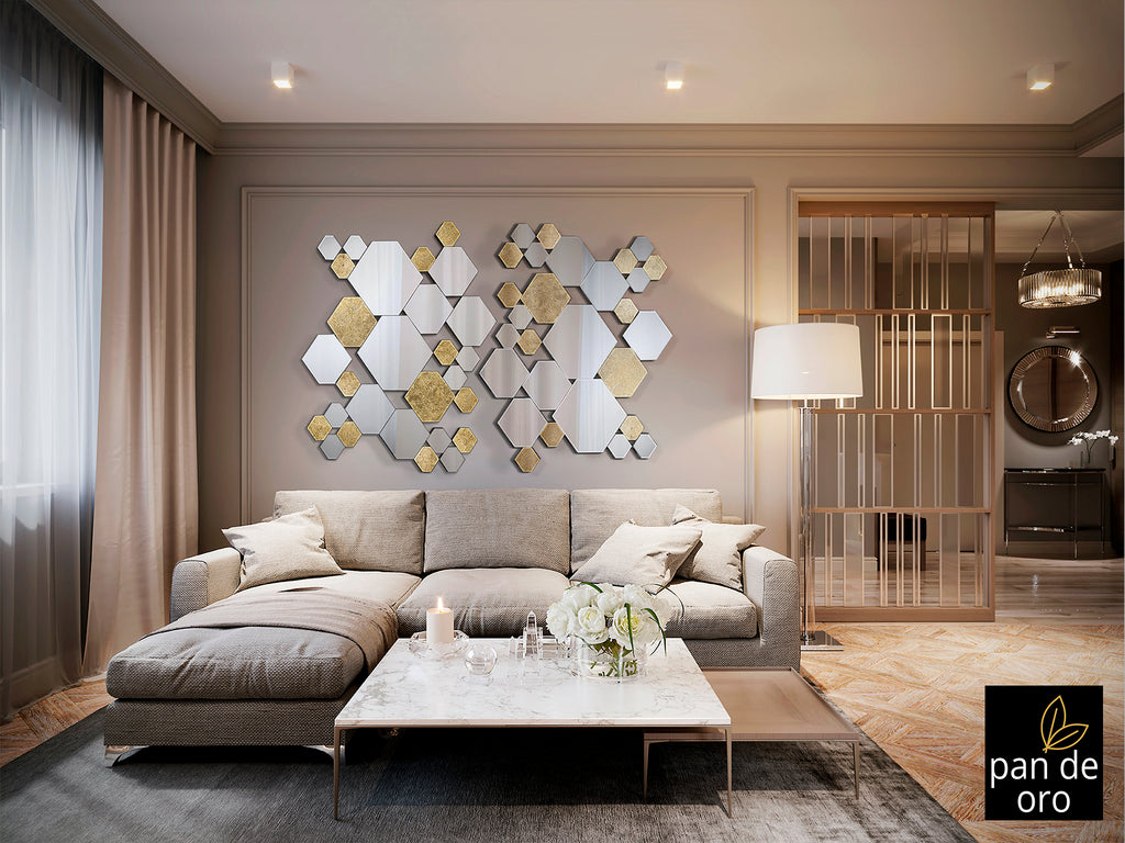 Espejo Nadia Pan de Oro SCHULLER 521192 - Detalle de hexágonos biselados de cristal y luna con fondo pan de oro y trasera DM lacado negro.  92x121x2,5 cm.
