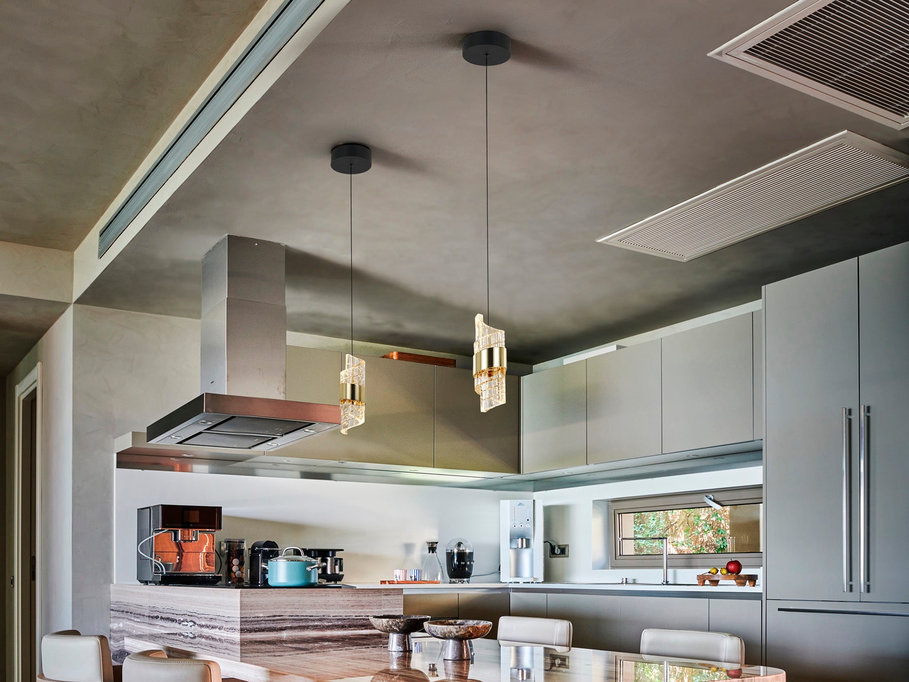 Lámpara Iliada Negra y Oro - Schuller - Iluminación Moderna | luzguru.com