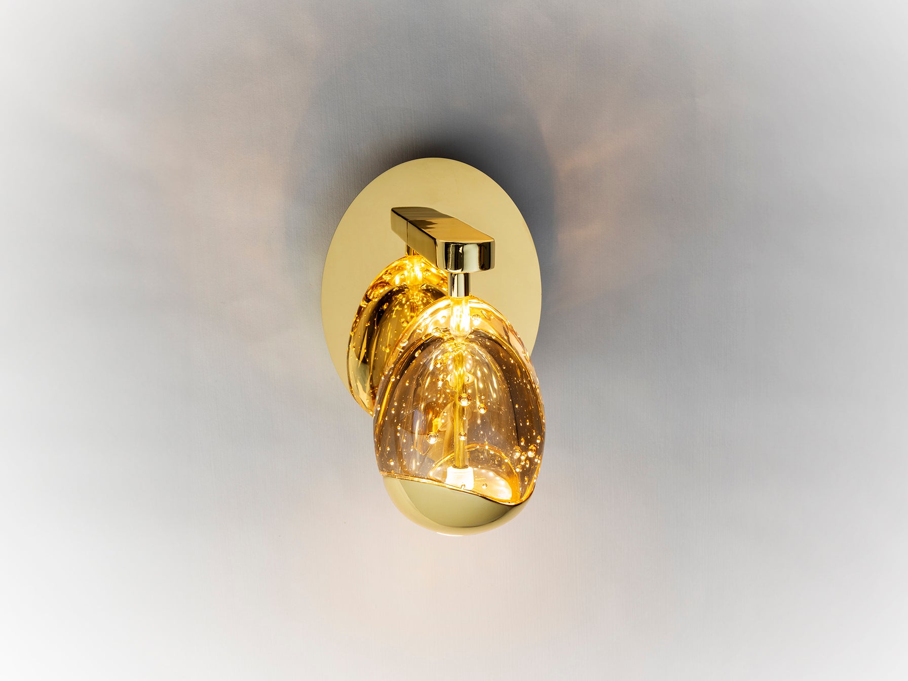 Aplique de Pared Dorado ROCIO - Schuller - Calidad Premium | luzguru.com