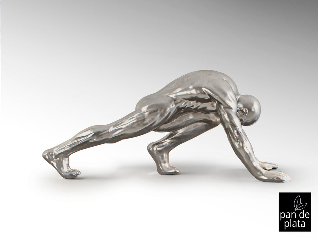 Figura Decorativa Asana Plata - Schuller - Calidad Premium | luzguru.com