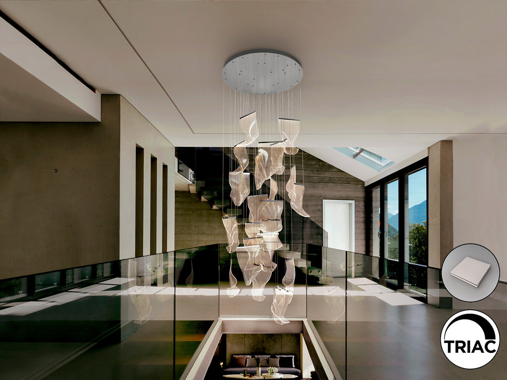 Lámpara de suspensión Velos Cromado Schuller (Ref. 608572).  Detalle de la elegante estructura cromada y tulipas de metacrilato. Iluminación LED regulable 120W, 7200 lm, 3000K.  Diseño de gran formato (Ø95cm, Alto 160-550cm).
