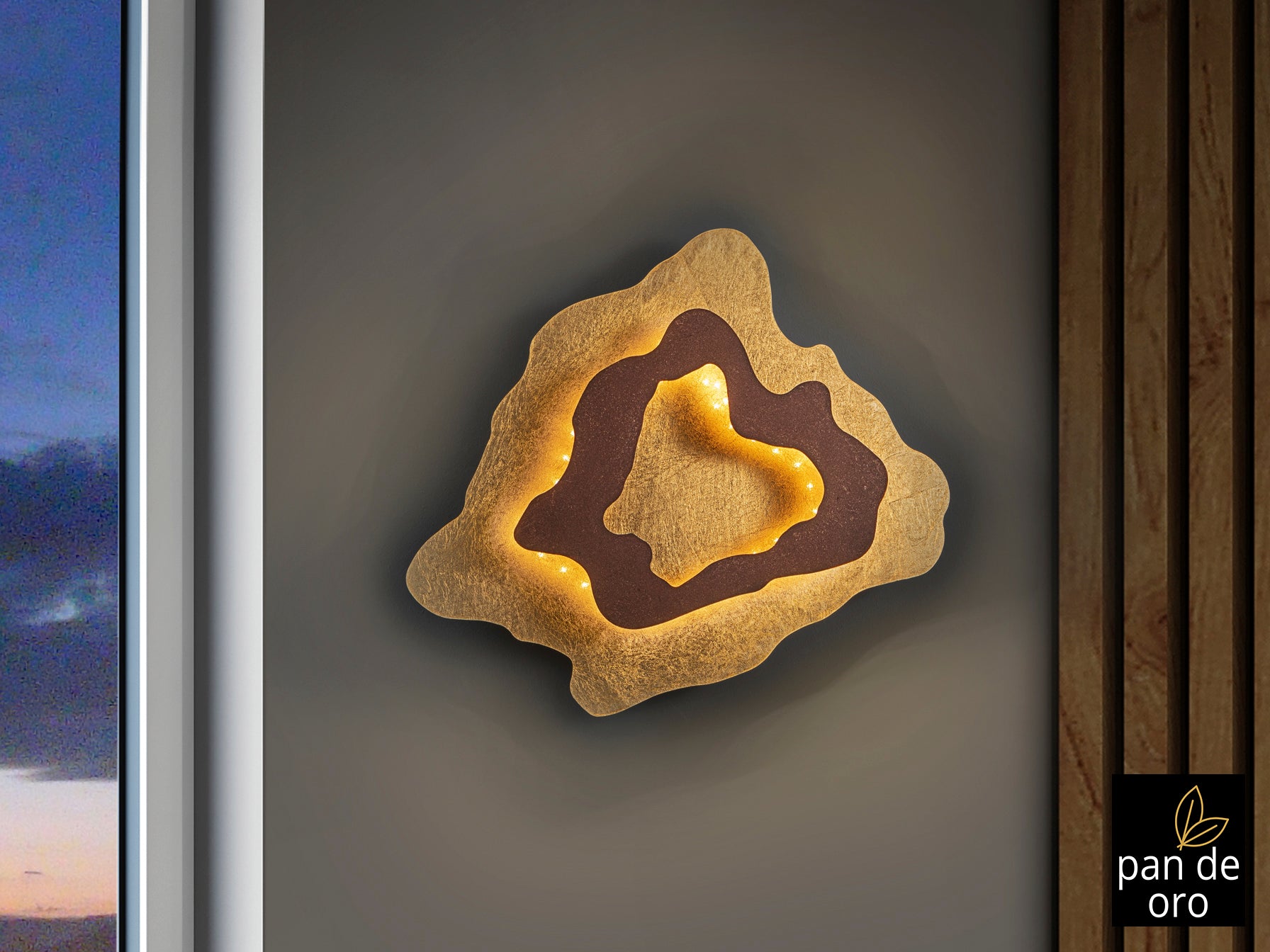 Aplique Moderno Óxido y Pan de Oro - Schuller - luzguru.com