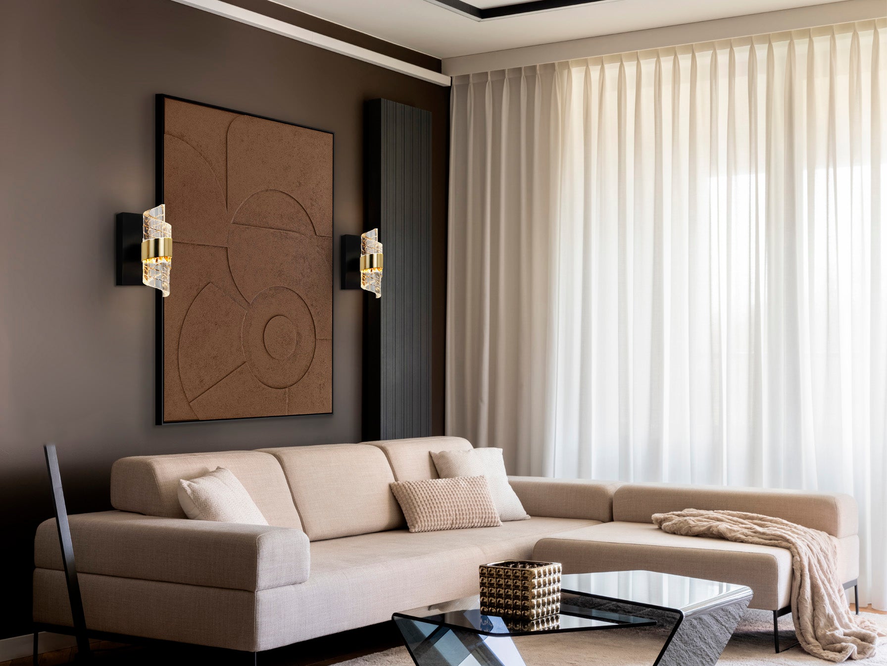 Aplique Moderno Negro y Oro - Schuller Iliada | luzguru.com