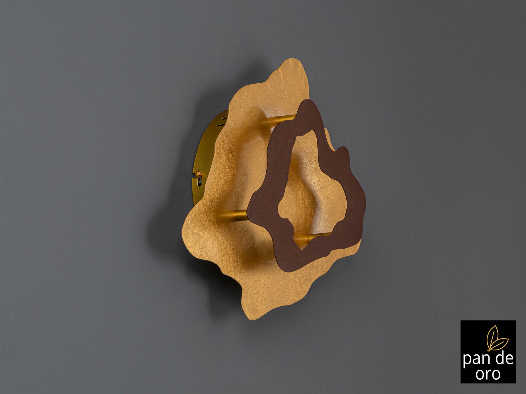 Schuller 162272 - Aplique Halo Óxido y Pan de Oro - luzguru.com