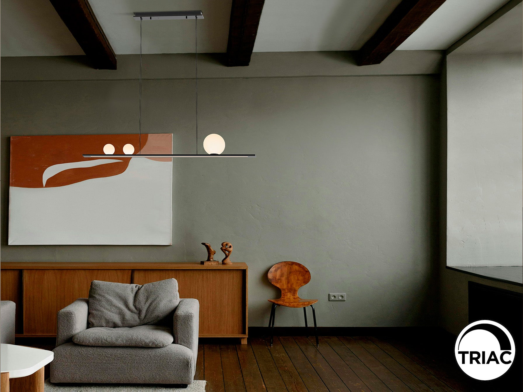 Lámpara Mila Negra Schuller 504324 - Detalle de la elegante lámpara de aluminio cepillado negro con 3 tulipas de cristal blanco matizado. Iluminación LED 31W 1204lm 3000K.
