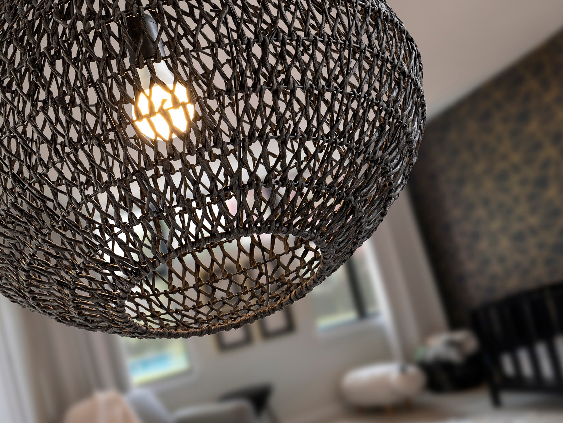 Lámpara de Papel Trenzado Negra - Schuller Maon | luzguru.com