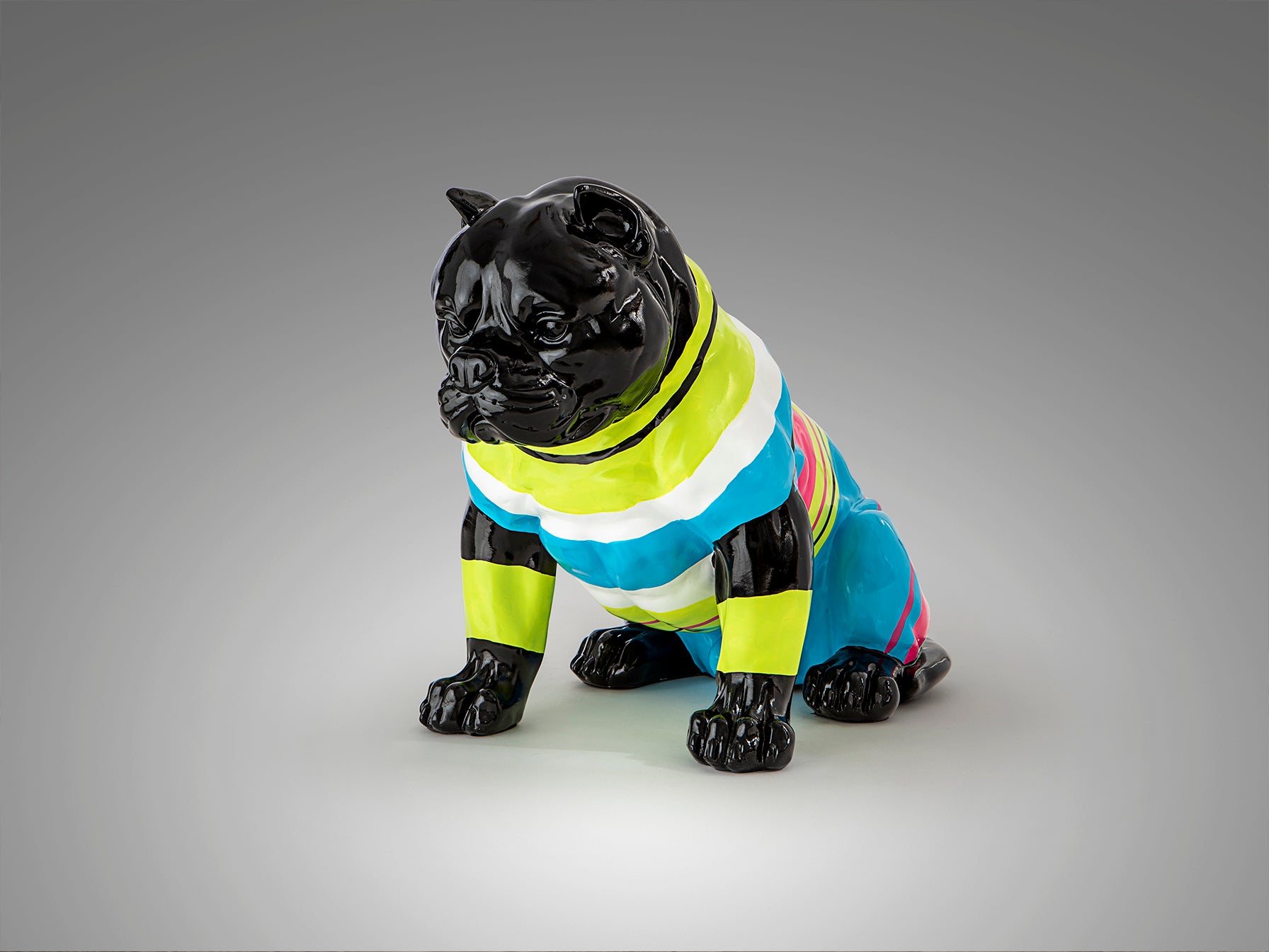 Figura decorativa Pitbull Schuller Rocky - Negra con Rayas | luzguru.com