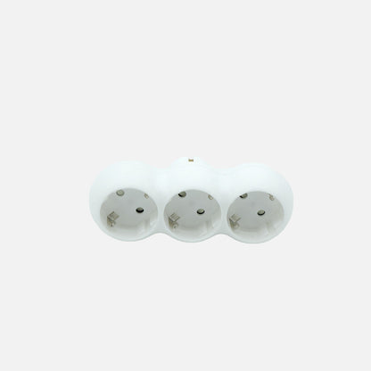 Adaptador de enchufe con protección infantil