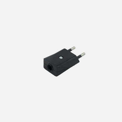 Clavija fabricada en policarbonato color negro para electrodomésticos