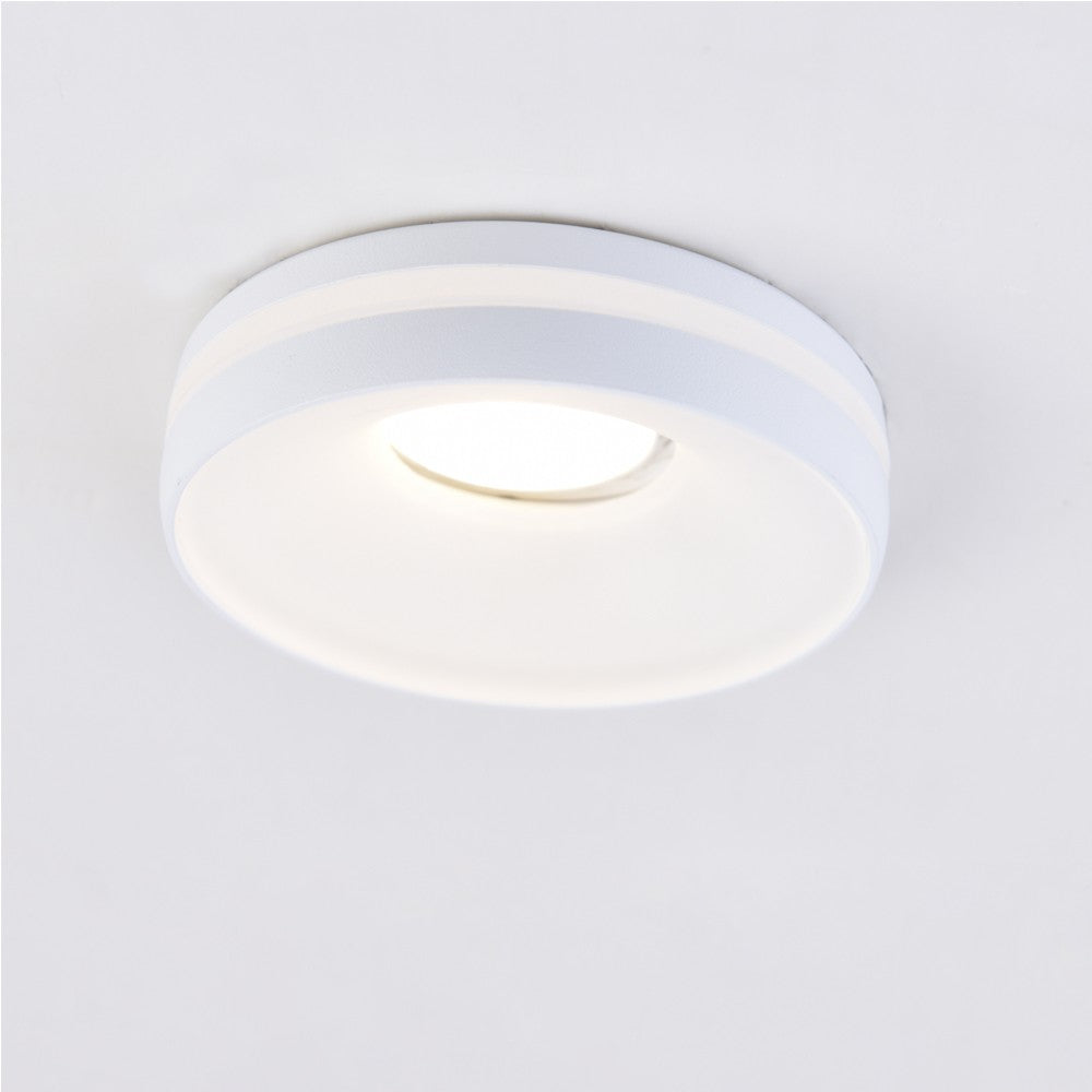 Empotrable de techo con tecnología LED y casquillo GU10
