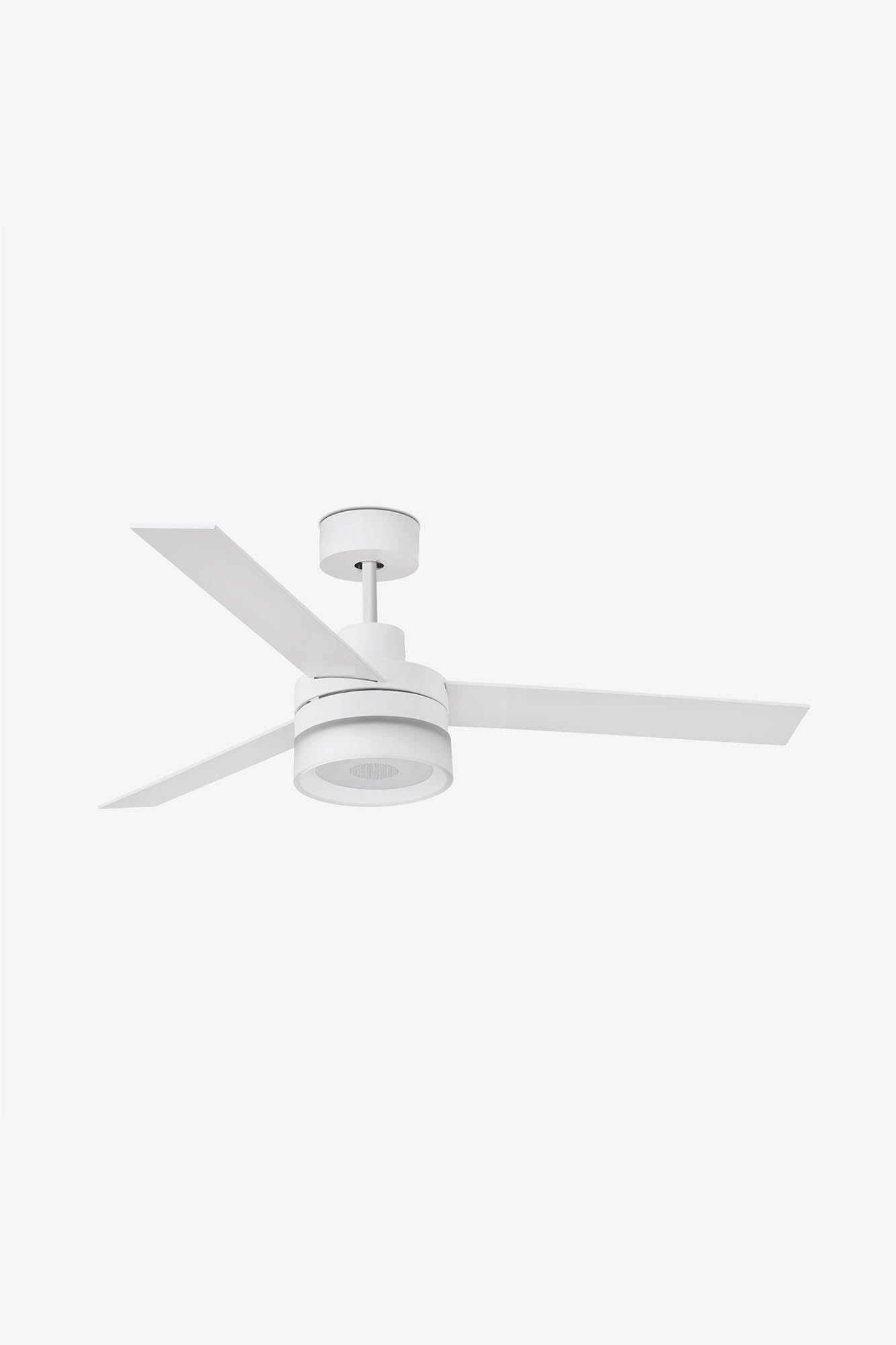 Ventilador de techo LED con altavoz integrado FARO ICE blanco, referencia 33460 LUZGURU, ventilación y iluminación eficiente