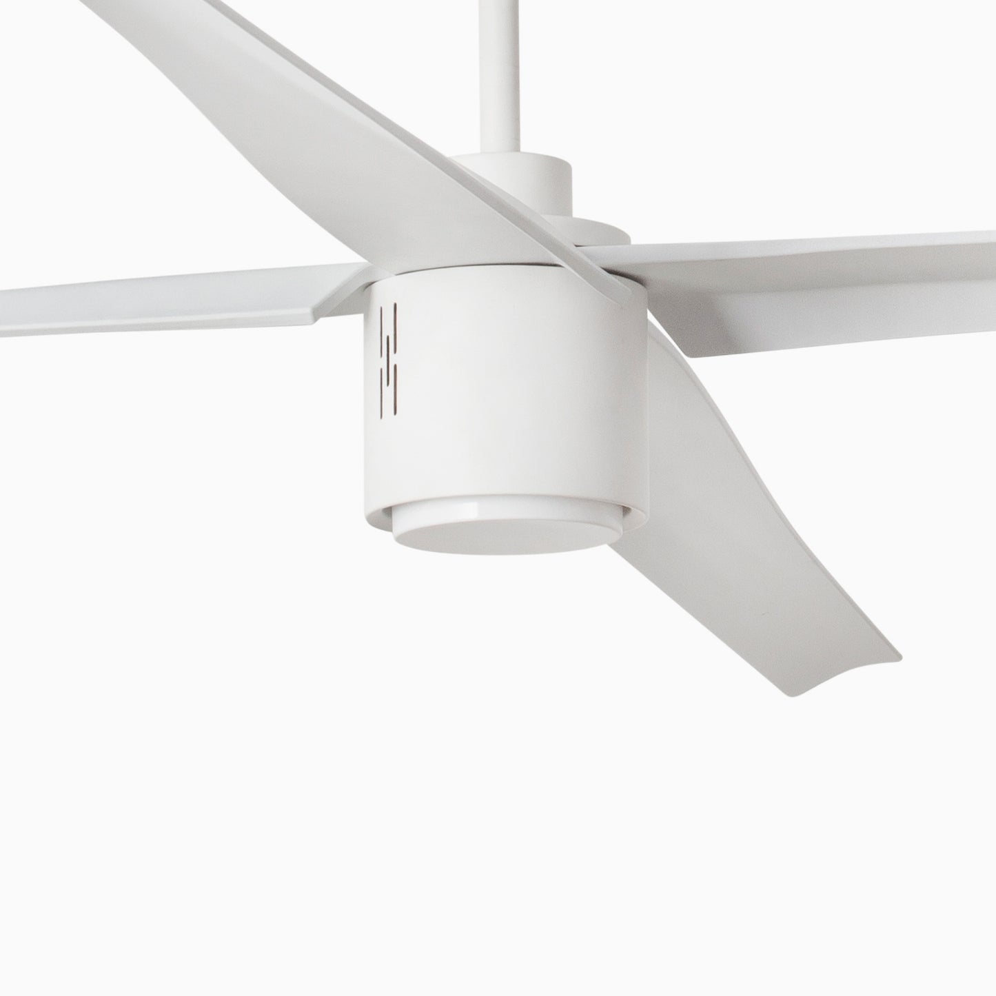 Ventilador de techo LED ATTOS serie 3326 FARO en blanco mate, referencia 33494, diseño moderno con luz integrada para ventilación eficiente