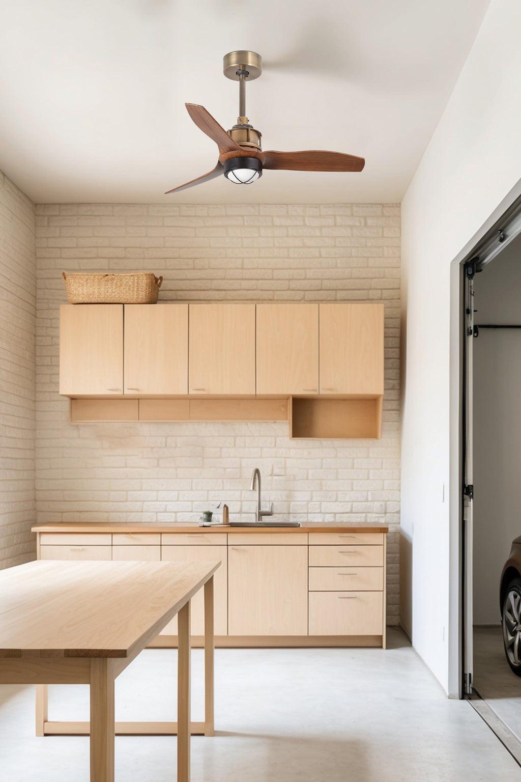 Ventilador de techo LED oro viejo FARO JUST FAN S ref. 33428-10, diseño moderno silencioso con iluminación regulable y ventilación eficiente