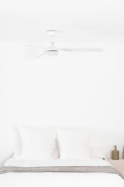 Ventilador de techo LED blanco silencioso FARO 33814 con 6 velocidades, mando a distancia, función inversa y bajo consumo - Ref: 33814-20 LUZGURU