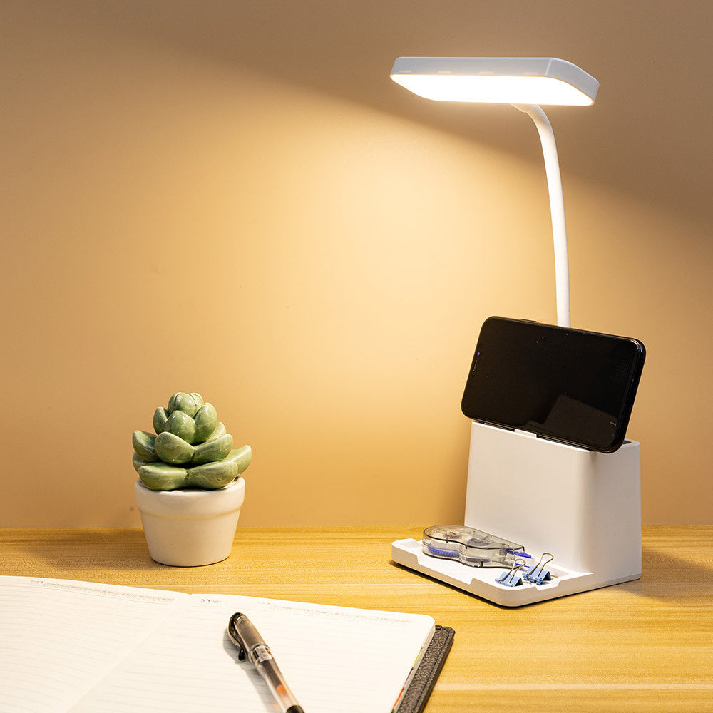 Lámpara de escritorio moderna ideal para estudio