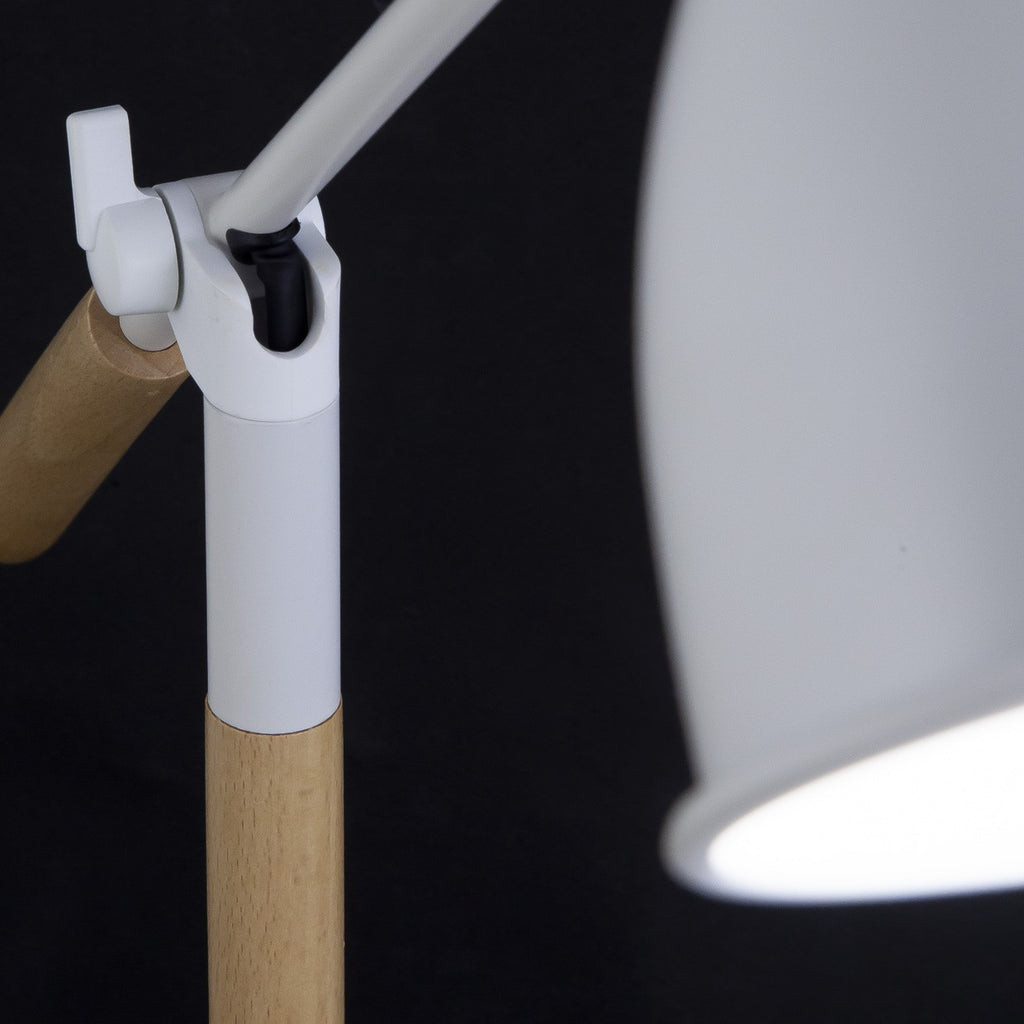 Flexo RISTORI AJP/Alemar (Ref. 10995): Dimensiones detalladas. Iluminación cálida y elegante para tu hogar.  Compra ahora en luzguru.com
