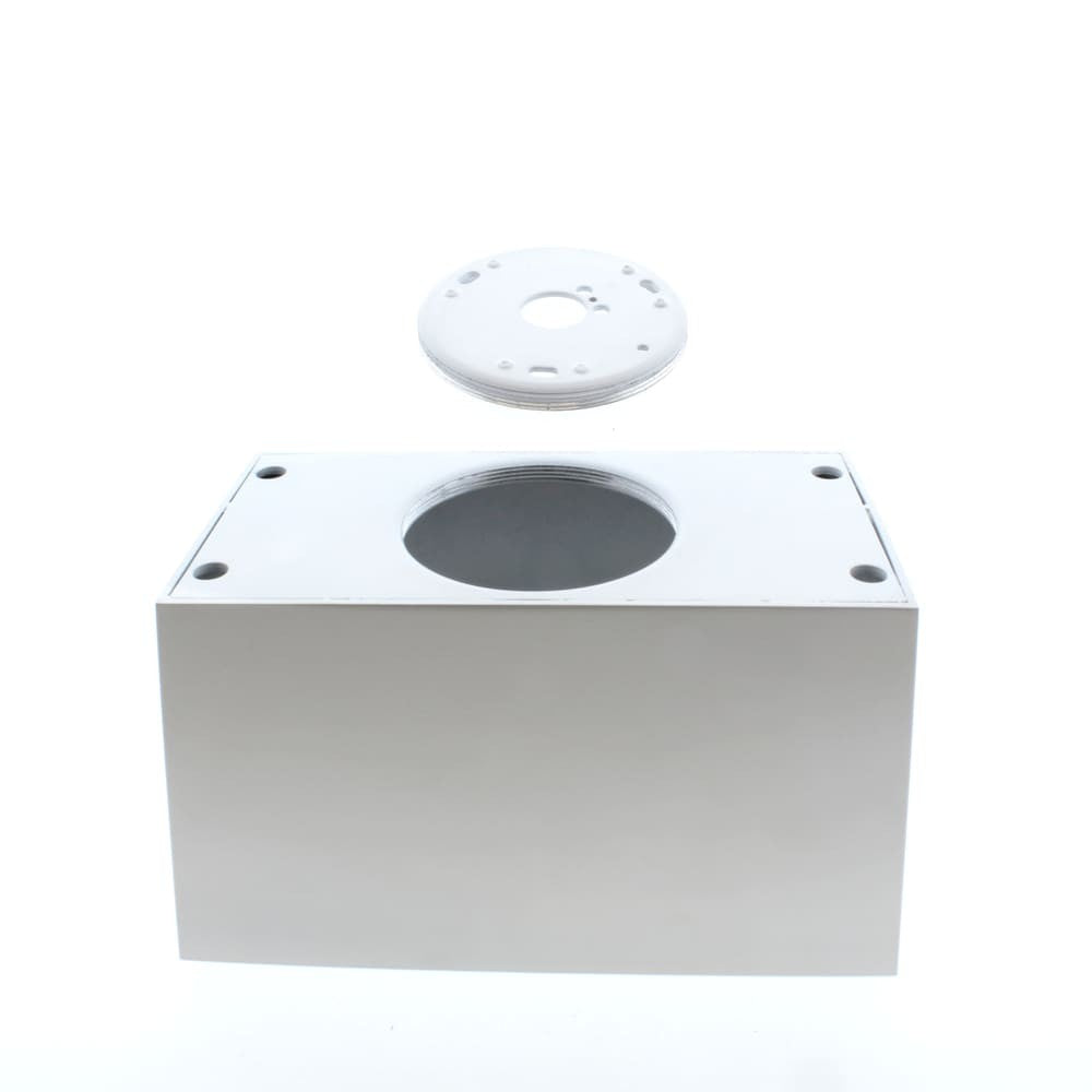 Foco de techo Clark con ángulo de basculación de 30 grados para dirigir la luz