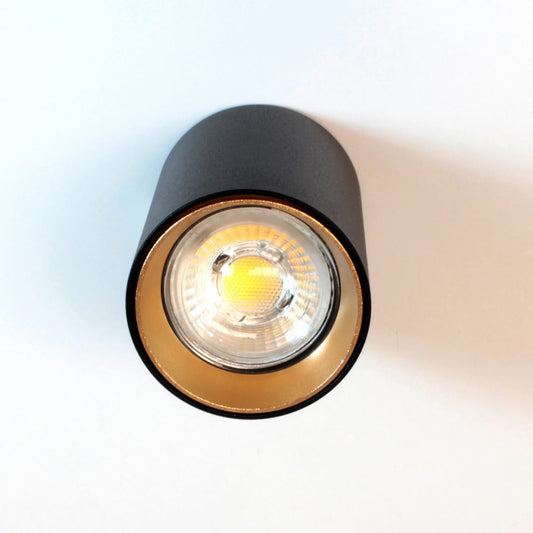 Foco Neil fabricado en Aluminio color Negro acabado Mate